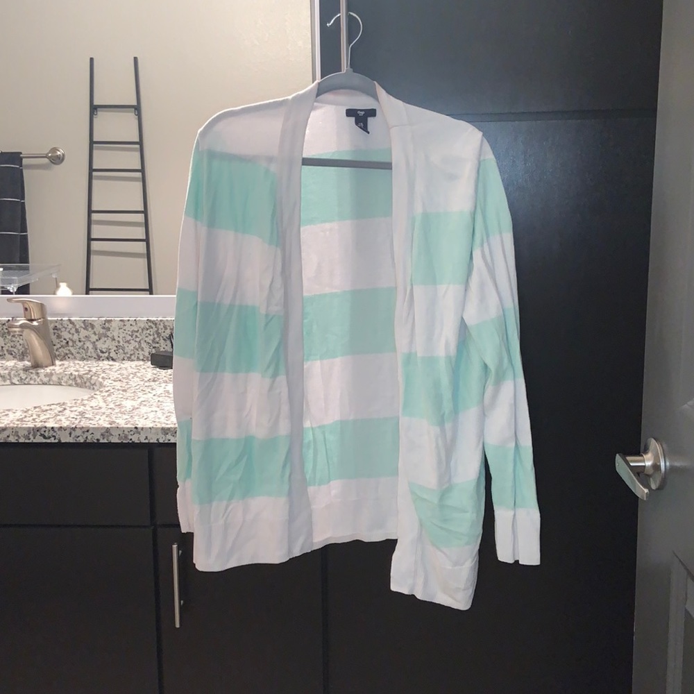 Selling for a family friend